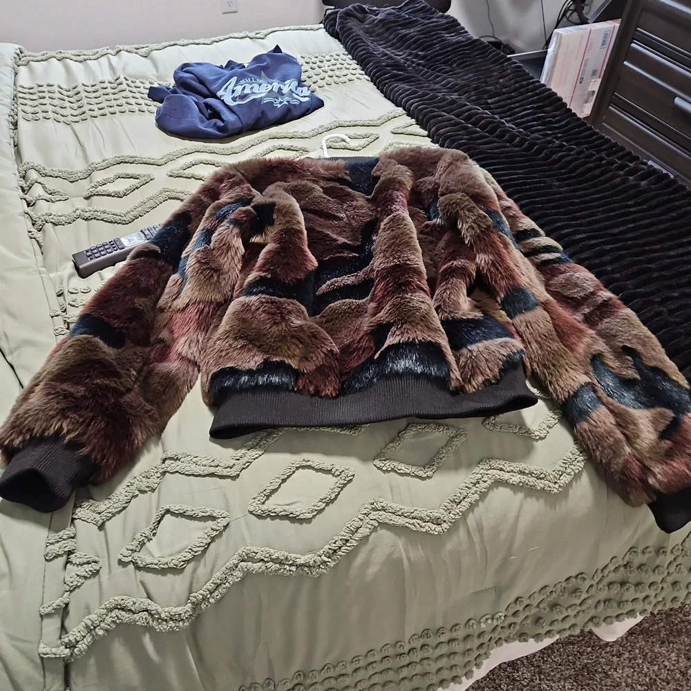 Jacket - Picture 2 of 3